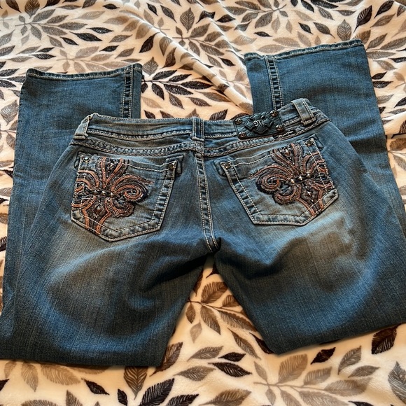 Miss Me Jeans - Picture 3 of 12